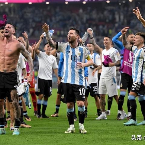 全球独苗屹立：画质超越8K电视，团灭4K时代新标杆