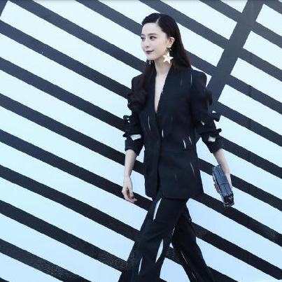 女友换PS5积分,惊爆游戏店员傻眼新玩法 女友换PS5积分,惊爆游戏店员傻眼新玩法