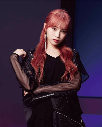 金采源代言《宇宙机器人》性感女神引领科幻潮流 金采源代言《宇宙机器人》性感女神引领科幻潮流