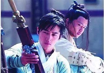 仙剑奇侠传分集剧情藏了多少没看懂的细节？从李逍遥的三次回头拆解宿命叙事