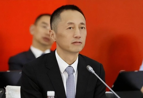 大润发CEO李卫平失联，新任两个月内神秘失踪引关注