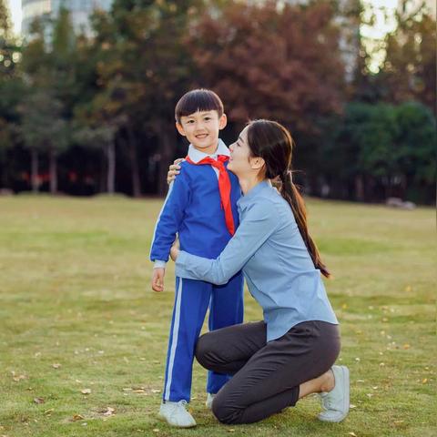 中国家长怕孩子玩游戏?不是怕游戏,是怕看不见的失控 中国家长怕孩子玩游戏?不是怕游戏,是怕看不见的失控