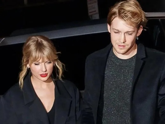 霉霉新歌再掀骂战风暴，前男友加准老公前任齐遭炮轰