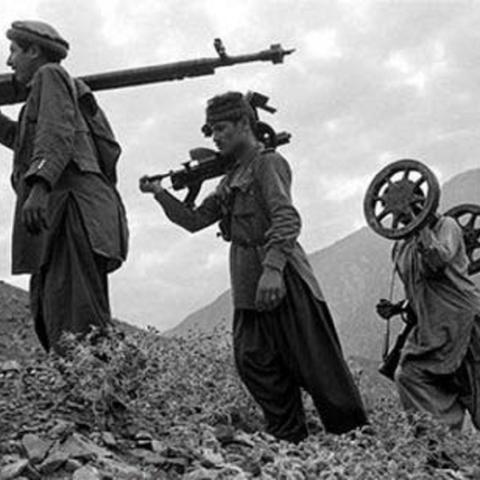 英雄萨姆2隐藏武器全收集，终极通关秘籍