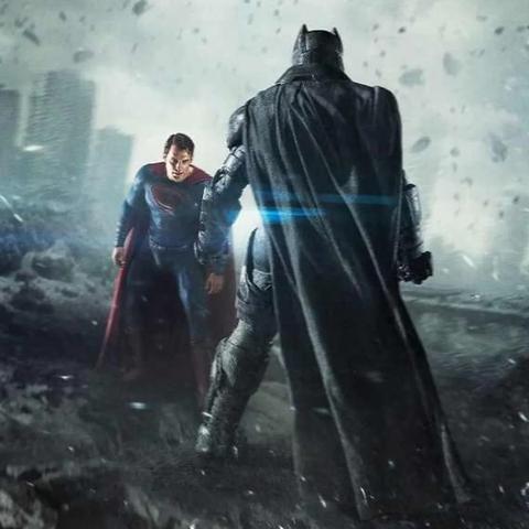 超人大战蝙蝠侠票房解密，3.3亿成本为何只赚8.7亿？