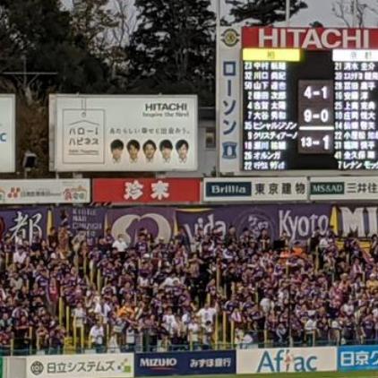 《巅峰守卫》两周发售，团队解雇危机下新价值浮现