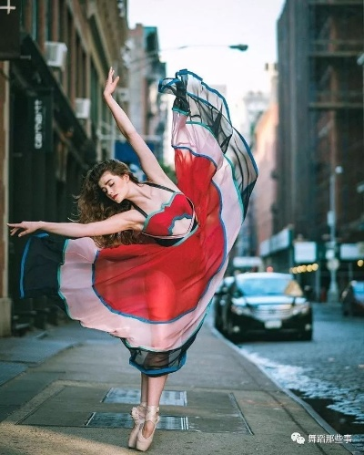 湿身瞬间!带派拍照姿势揭秘,解锁夏日新潮流 湿身瞬间!带派拍照姿势揭秘,解锁夏日新潮流