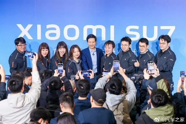 小米SU7门把手升级新国标,雷军引领智能生活新潮流 小米SU7门把手升级新国标,雷军引领智能生活新潮流