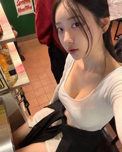 申才恩新视频,冰上流畅摇摆送飞吻 剑星体模惊艳瞬间 申才恩新视频,冰上流畅摇摆送飞吻 剑星体模惊艳瞬间