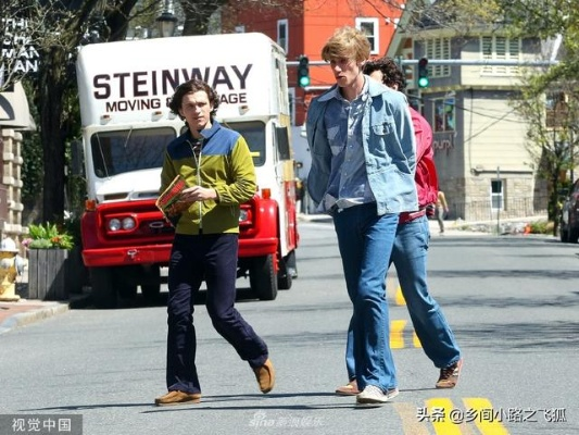 “乔尔”演员新男友曝光!与伴侣在纽约街头举止亲密 “乔尔”演员新男友曝光!与伴侣在纽约街头举止亲密