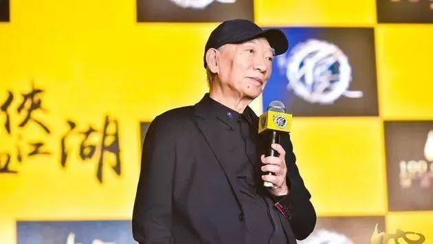 探秘!豆包AI对话镖人导演袁和平,彩蛋竟是Seedance 2.0重制 探秘!豆包AI对话镖人导演袁和平,彩蛋竟是Seedance 2.0重制