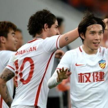 生化9真人预告震撼来袭！里昂演员及保时捷座驾首度亮相