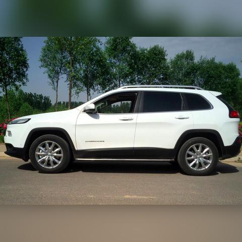 工作多年未买车，男子父母觉没面子，羞于出门见人