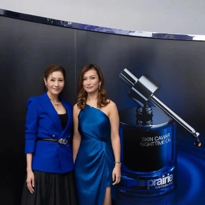 李嘉欣晒合影类型全解析，2025明星社交媒体形象塑造实战手册