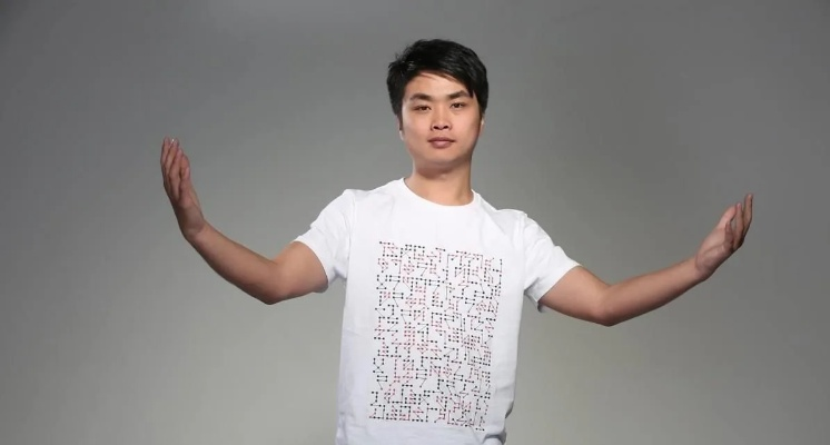 Sky李晓峰2025人族破局三绝技，魔兽争霸3天梯上分实战揭秘