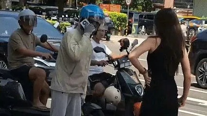 女骑手遭男顾客骚扰后报警，顾客道歉赔偿 300 元平息事端