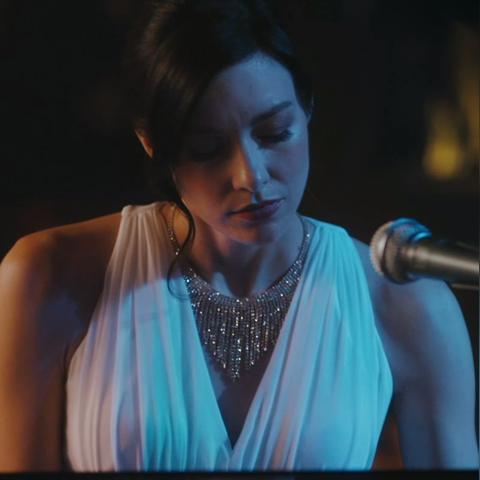 Steam上好评如潮的国产真人影游逆袭重启,首发38.25元,纯粹体验超赞 Steam上好评如潮的国产真人影游逆袭重启,首发38.25元,纯粹体验超赞