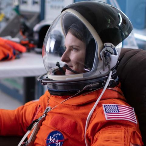 2028年！美国载人登月计划推迟背后藏着啥秘密？