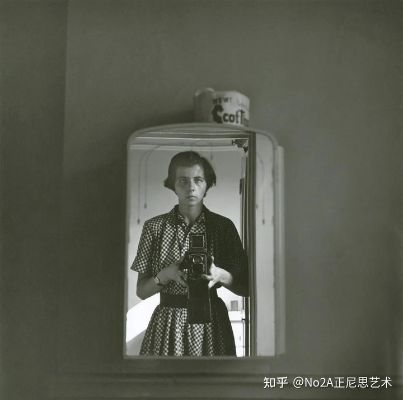 一、安蕾尔照片的三大类型与隐藏创作逻辑 一、安蕾尔照片的三大类型与隐藏创作逻辑