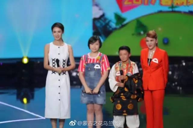 法学学霸新疆喀什姑娘摘中国小姐桂冠，高颜值夺冠引百万网友关注