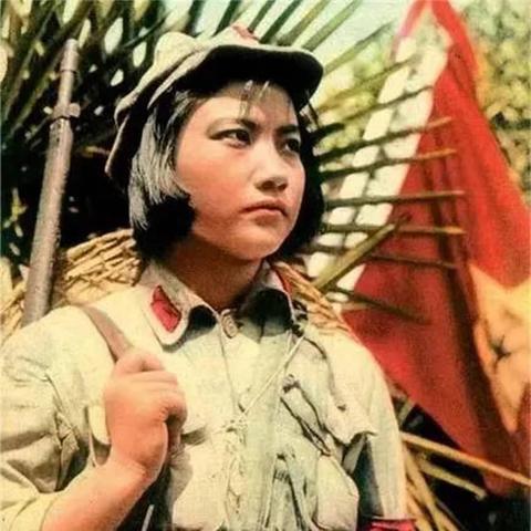 iPhone17褪色遭集体投诉！只用一个月橙色变粉色