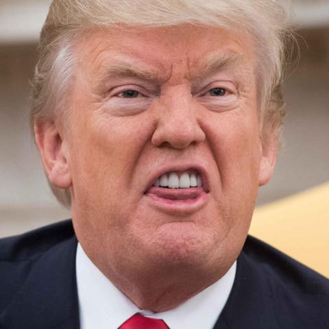 风骚律师演员爆料，如今成亚马逊快递员，这工作简直糟透了