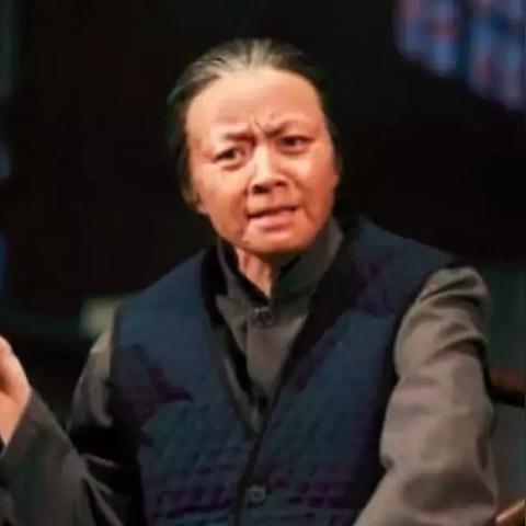 解密宋丹丹25岁表演类型，从人艺新人到春晚爆红的3个底层逻辑