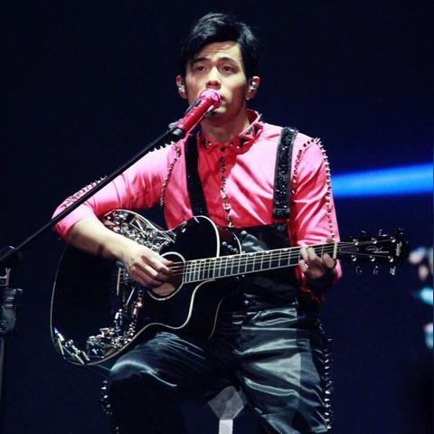 周杰伦真的编不下去了?揭秘创作瓶颈背后的5个音乐真相与逆袭路径 周杰伦真的编不下去了?揭秘创作瓶颈背后的5个音乐真相与逆袭路径