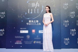 许晴夜走风格怎么穿?2026夜间优雅气场实战指南 许晴夜走风格怎么穿?2026夜间优雅气场实战指南