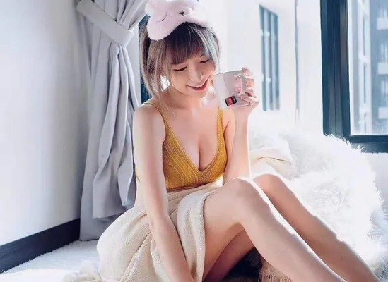 想一睹夜王女神黄洁琪换衣秀风采?精彩别错过! 想一睹夜王女神黄洁琪换衣秀风采?精彩别错过!