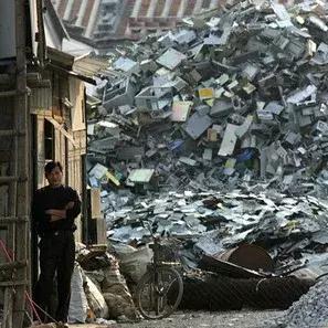 女子为防黄金被盗藏冰箱，这操作让藏金之事全国皆知