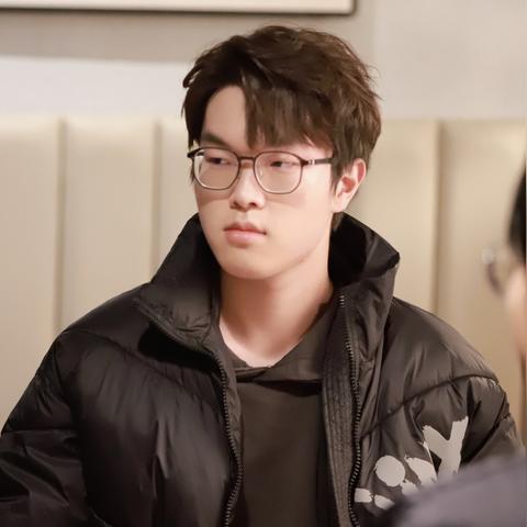 英雄联盟中国战队风格深度剖析，从全华班到银河战舰的制胜密码