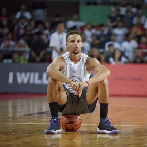 一、NBA网页游戏生态，三种隐藏类型决定你的开局策略