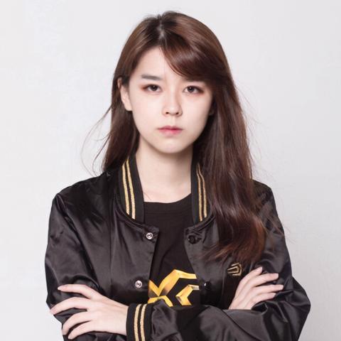 陈赫LOL全明星赛搞笑背后,隐藏的高端操作与战术布局全解析 陈赫LOL全明星赛搞笑背后,隐藏的高端操作与战术布局全解析