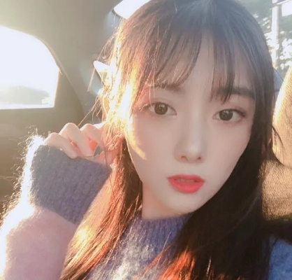 肉鸡韩料店塌房小钰背百万债，网友热议，责任究竟谁来担？