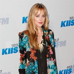 因五十度灰走红的达科塔·约翰逊,其CK广告火爆网络引关注 因五十度灰走红的达科塔·约翰逊,其CK广告火爆网络引关注