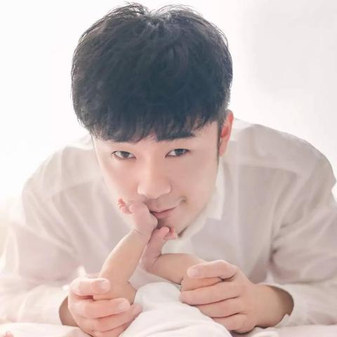 陈赫女儿类型揭秘，明星育儿实战方法论中这5个门道普通家长直接能用