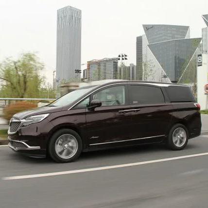 权威测评天天酷跑闪电骑士，三段跳滑翔天花板阵容与地图适配指南