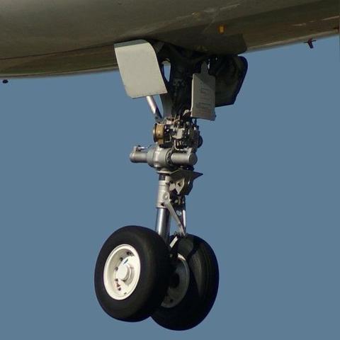 马航起飞后返航类型深度拆解，从机械故障到医疗紧急，乘客必读维权手册