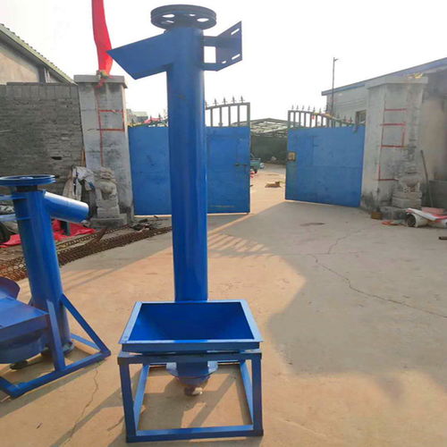 一小块酷似喷火龙的奇多玉米棒 卖60万创吉尼斯记录