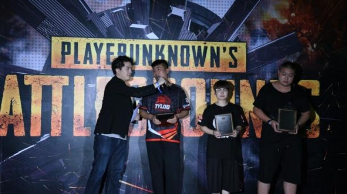 烽烟再起，热血未凉：KK八佰擂台赛第二届战罢，总奖池突破十万，老男孩的CS江湖！