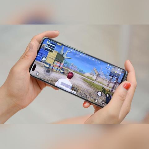 王者荣耀世界配置需求解析，你的设备能流畅玩吗？