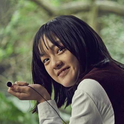 文淇：15岁时获得最佳女配留影给我的屈辱比荣耀更多