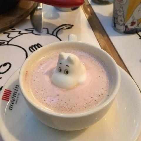 请白老师冷静一点 好穿的衣服就好脱的囧图