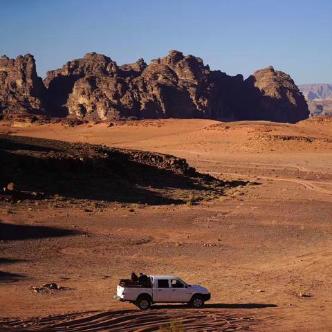 想知红色沙漠各主机平台性能优劣？来看多主机性能对比视频！