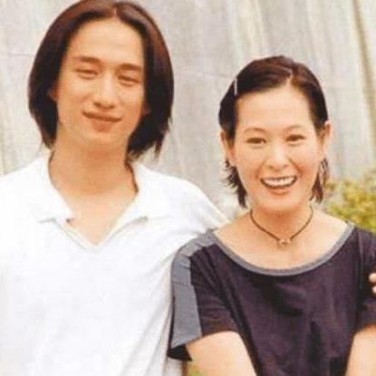 刘若英老公是谁？钟小江背景身份与两人婚恋时间线全解析（2026更新）