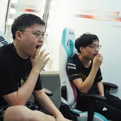 Uzi红温怒喷前职业没有竞技态度!网友:就你也配?