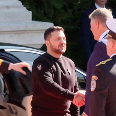 还在纠结前线任务5机体搭配？这份2026年战术指南让你秒变王牌机师