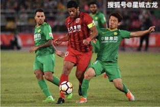 川超球员飞踹裁判遭禁赛5年 处罚力度全国升级 川超球员飞踹裁判遭禁赛5年 处罚力度全国升级