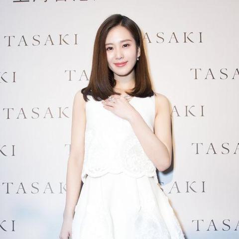 东方美人神韵尽显!刘诗诗镂空衬衫国风裙穿搭 东方美人神韵尽显!刘诗诗镂空衬衫国风裙穿搭